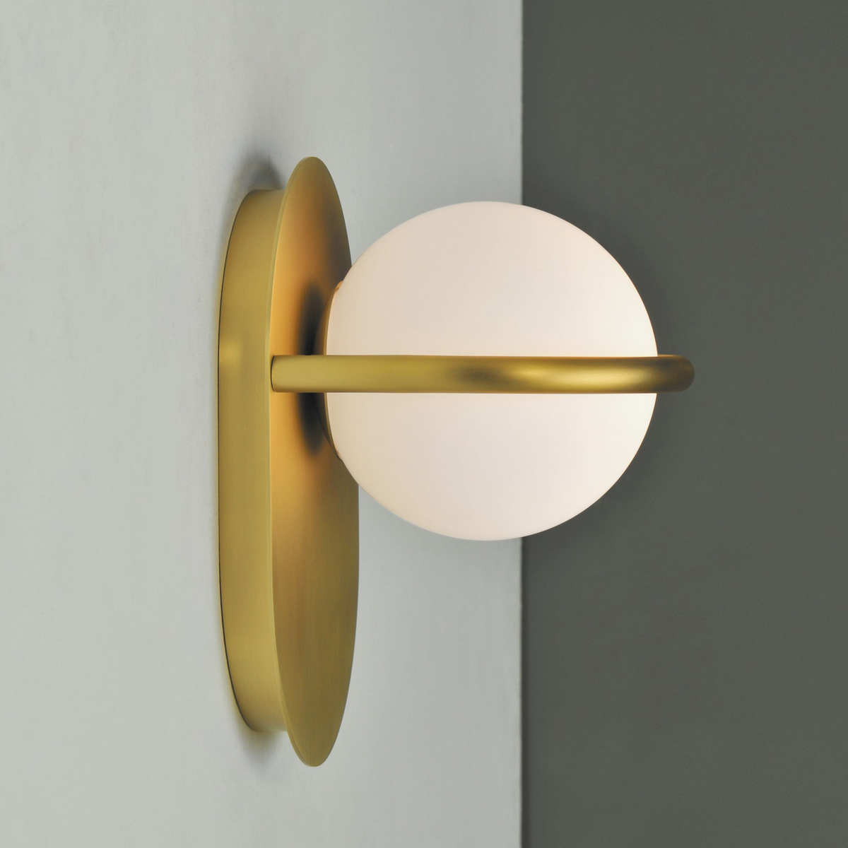 C Ball Wall Sconce